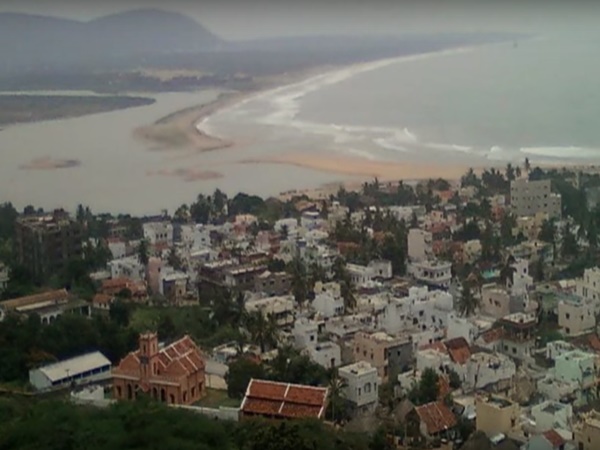 భీమిలీ పావురాళ్ళ కొండలో బయటపడ్డ అవశేషాలు !