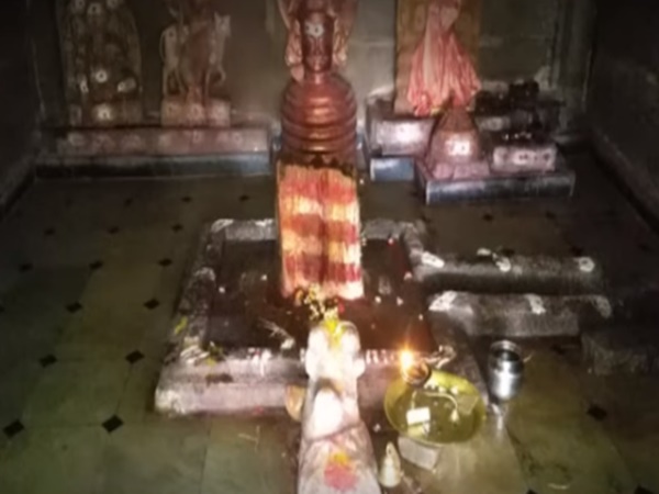 ఎనిమిది నెలలు నీటిలోనే ఉండే ఆలయం ఎక్కడో తెలుసా?