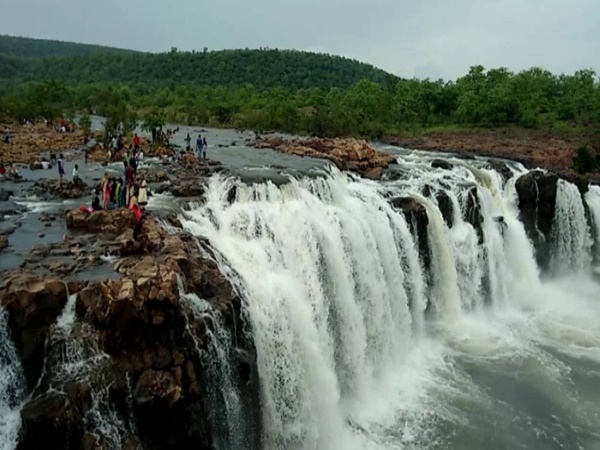వెలుగులోకి వచ్చిన మరో అద్భుత జలపాతం!