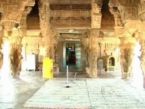 ముస్లింలు భక్తితో పూజించే హిందూ దేవాలయమిది....