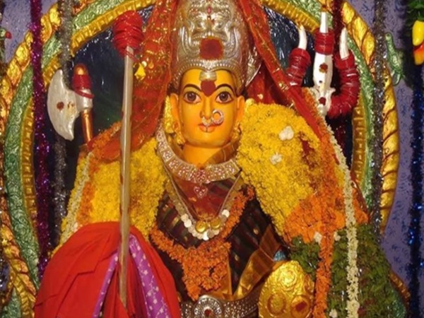 ఒక్కో సమయంలో ఒక్కో రూపంలో కనిపించే అమ్మవారు