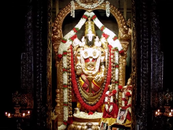తిరుమలలో గర్భ గుడిలో వెలసిన విగ్రహం వెంకన్నది కాదా?