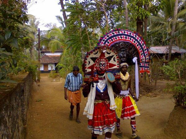 డాన్స్ లు చేస్తే దేవుడు దిగి రావలసిందే!
