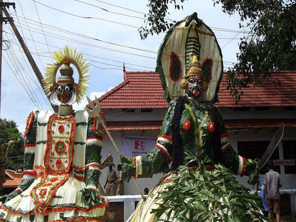 డాన్స్ లు చేస్తే దేవుడు దిగి రావలసిందే!