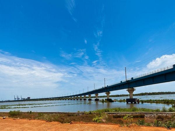 ఇండియాలోని మొదటి పది రైల్వే వంతెనలు !!