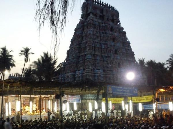 శ్రీ ఆదికేశ్వర పెరుమాళ్ దేవాలయం, పెరుంబుదూర్