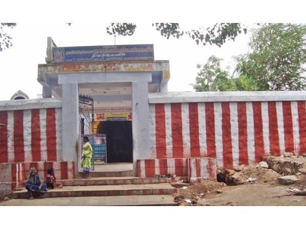 అక్కడి లోయలన్నీ సుగుంధ సువాసనలే !