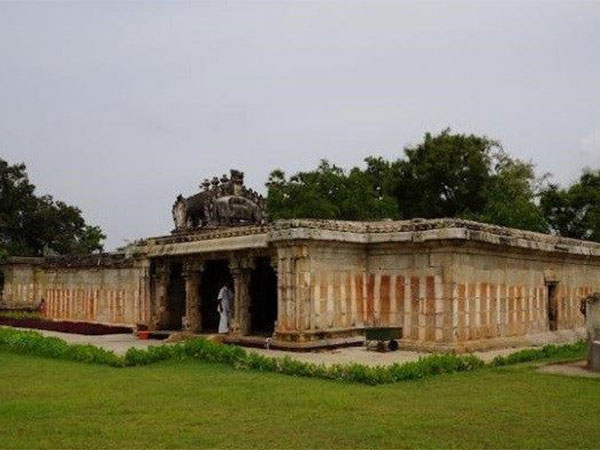 1. ప్రపంచంలో మొదటి శివాలయం...