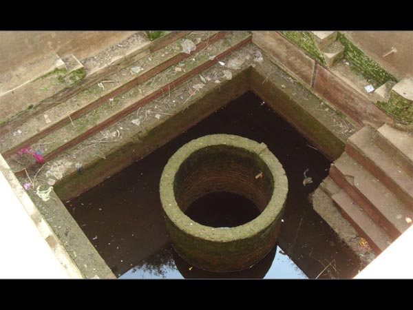 11. గోపిక దప్పిక తీర్చడానికి
