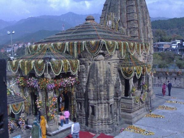 14. సొంత నిధులతో