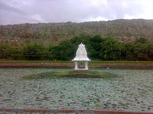 17. తీర్ధాలు