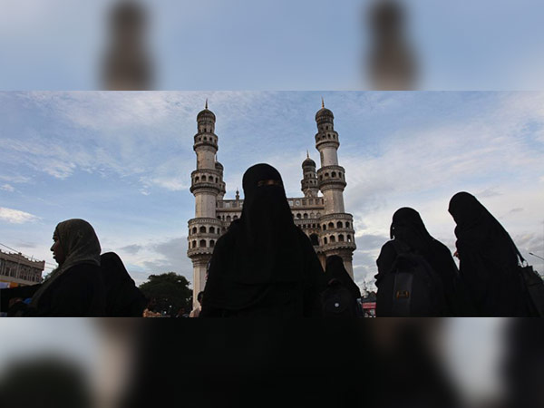 4.హైదరాబాద్