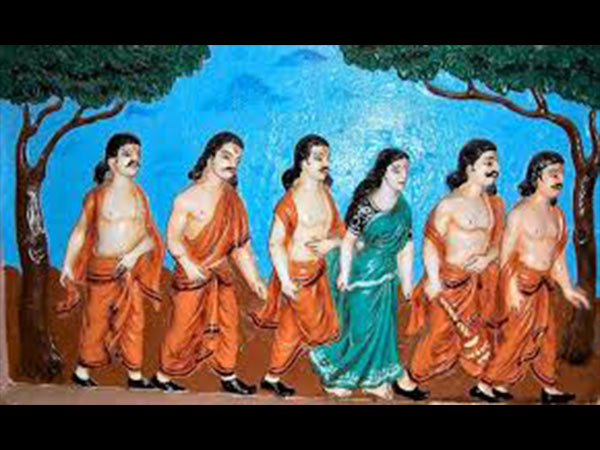 1.పాండవులు నిర్మించారు