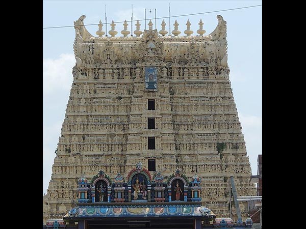 1. శంకరనాయినర్ కోయిల్