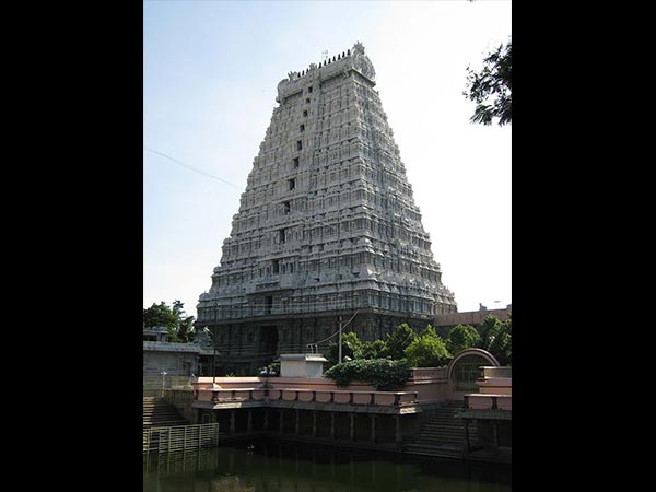 10. అన్నామలైయార్ ఆలయం