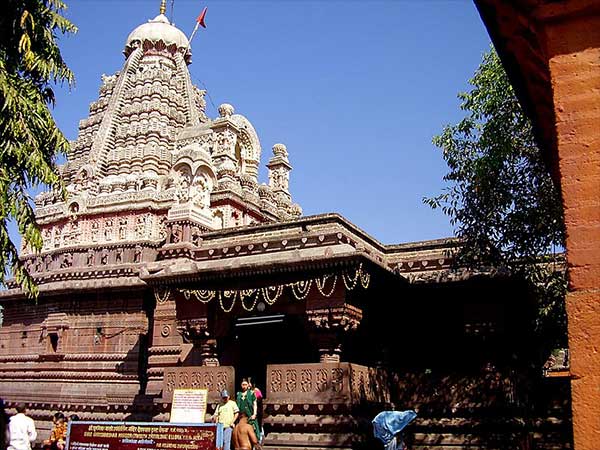 19.గృహనేశ్వర్ దేవాలయం