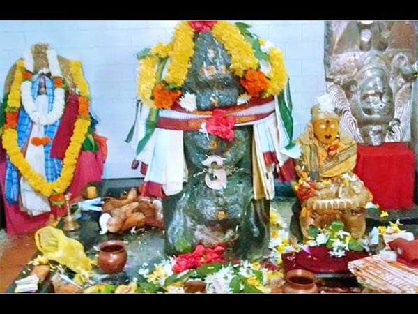 2. ఎవరు నిర్మించారు.