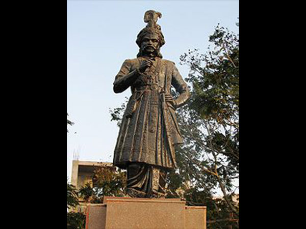 8. శ్రీ కృష్ణదేవ రాయలు
