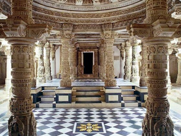 1. అఛల్ ఘర్
