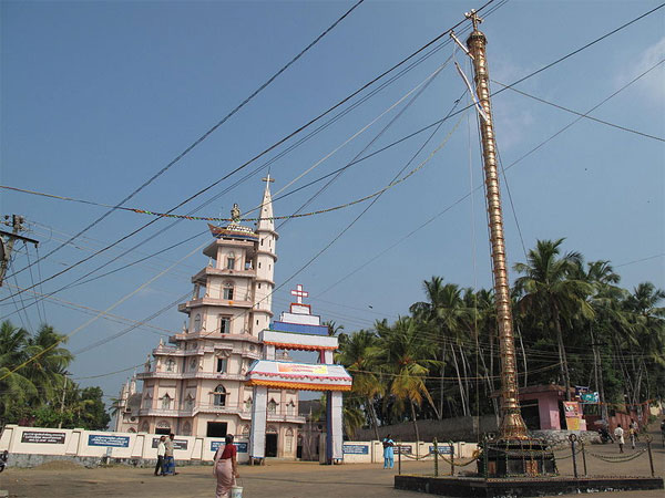11. అజ్హిమలై శివ ఆలయం