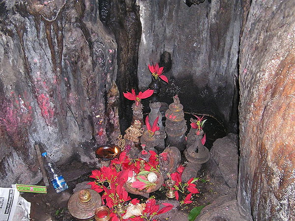 13. గోస్తని నది