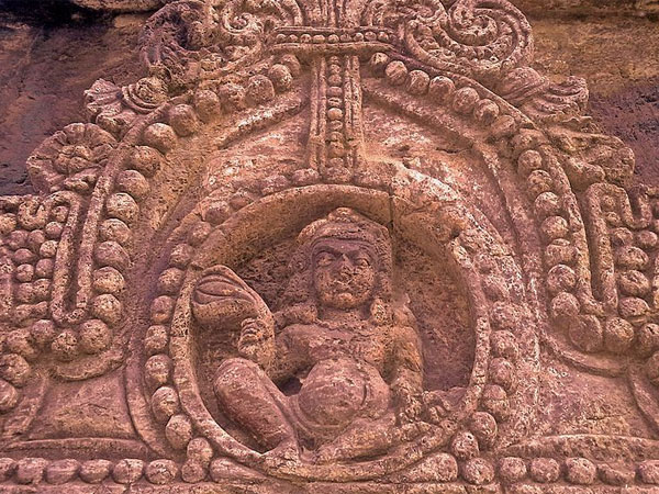3. ఏ దిశ నుంచి చూసిన