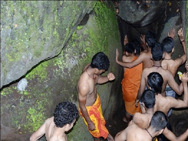 4. భయపెడుతుంది