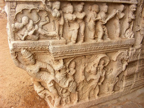 5. రావనుడిని సంహరిస్తాడు