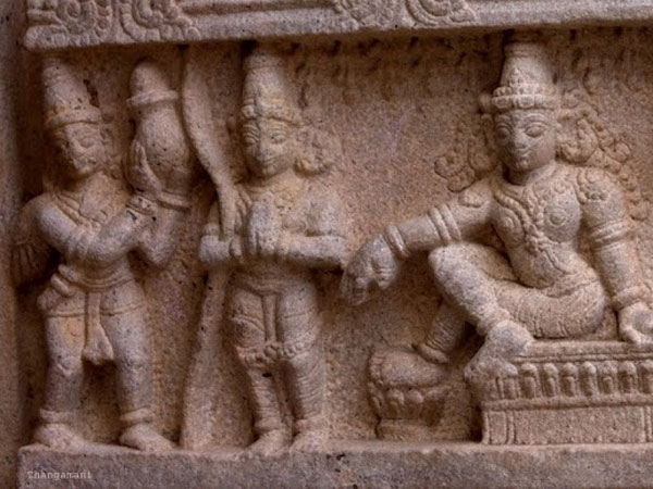7.విభీషనుడు ఏడుస్తాడు