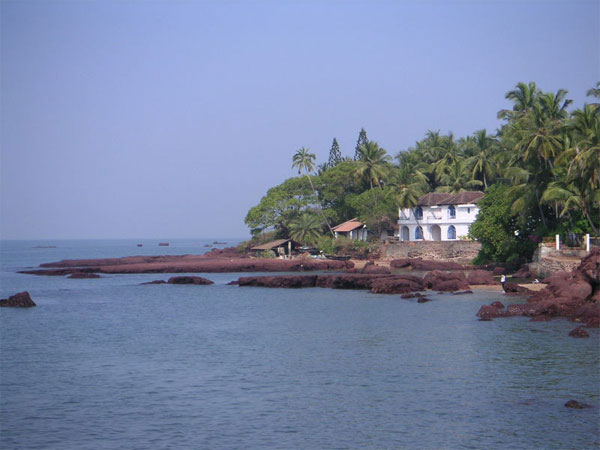 8. గోవా