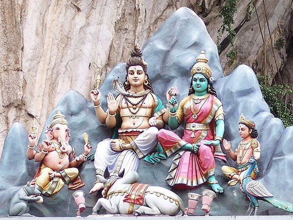 8. చైత్రమాసం మొదటి రోజు