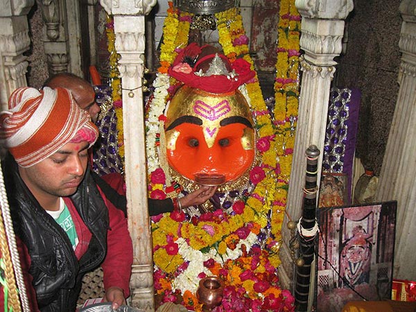 8. కాలభైరవ దేవాలయం