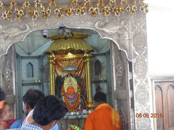 బబ్లేశ్వరీ దేవాలయం