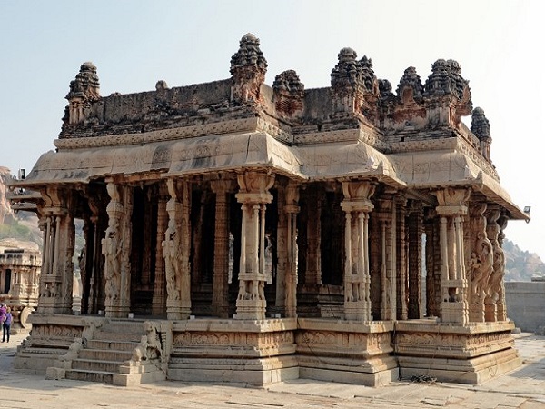 విఠల దేవాలయం, హంపి