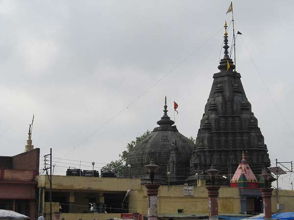 12. తల గయలో