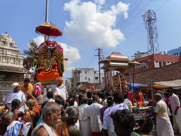 14. 4 ఎకరాల స్థలంలో