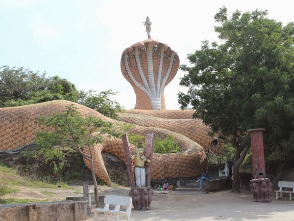 16.పార్కు ప్రధాన ఆకర్షణ