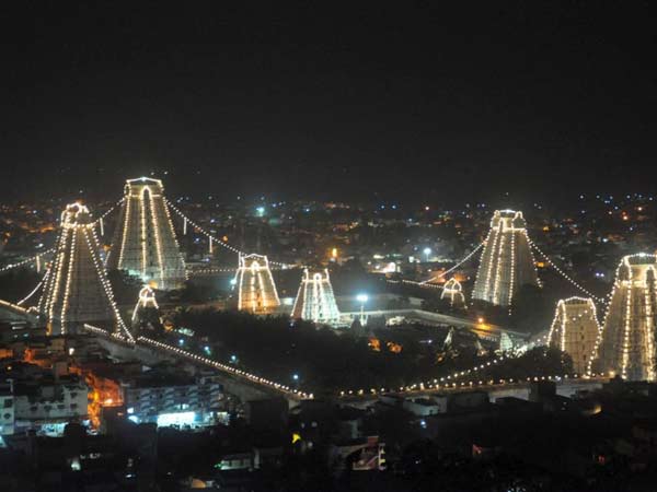 20. 350 మీటర్ల పొడవైన వస్త్రం