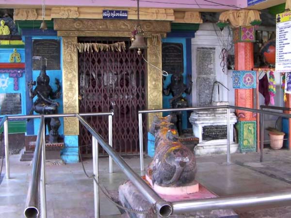 5.ముసలి భక్తురాలు