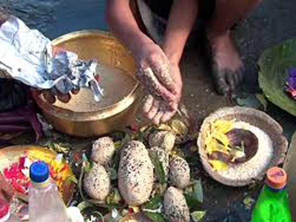 7. దశరథ మహారాజు శ్రాద్ధ కర్మలు నిర్వహించింది ఇక్కడే