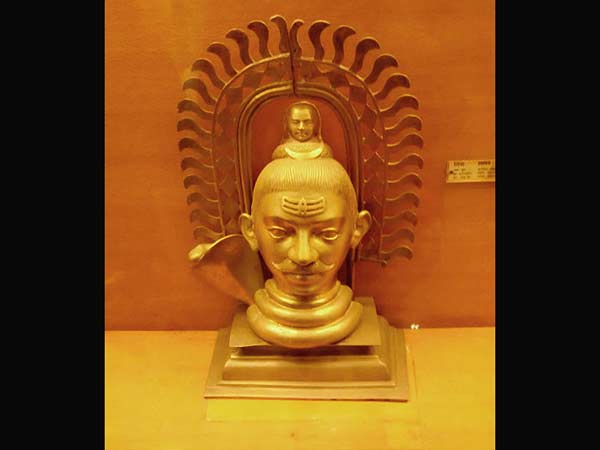 8.శంకరుడు ప్రత్యక్షమవుతాడు