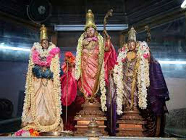 8. అందువల్ల ఆంజనేయుడి విగ్రహం కనిపించదు