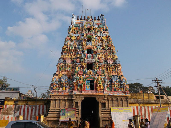 9. గురుడుకీ దేవాలయం