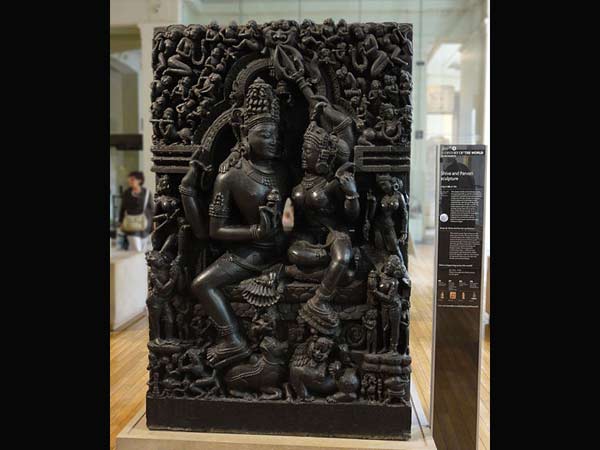 9. అంధకారమవుతుంది.