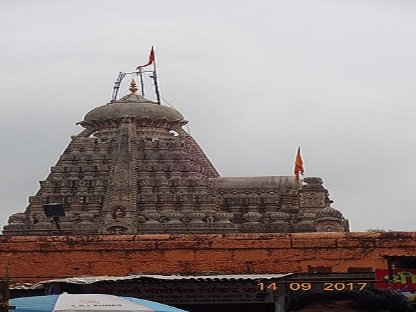 2.సంతానం లేదు