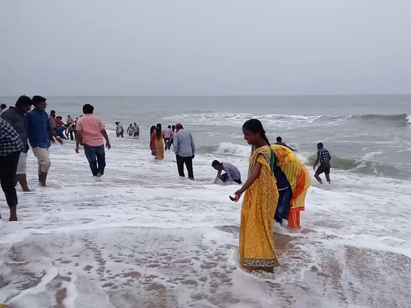 మహాబలిపురం బీచ్