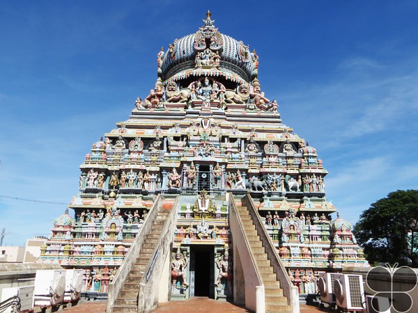 108 అడుగుల వీమాన గోపురం