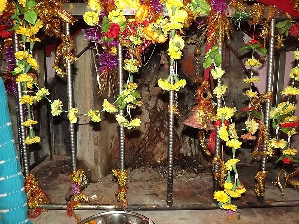 సవతి తల్లి ప్రేమ