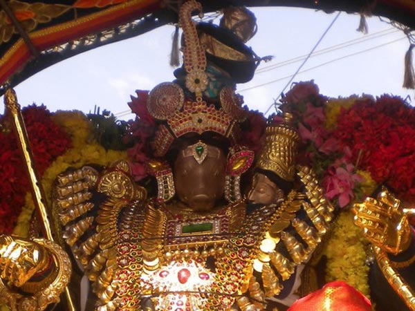 కుంభం పగిలిపోయి