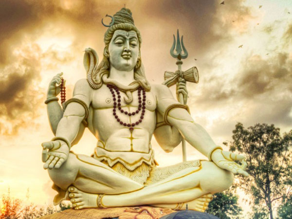 శివతత్వాన్ని బోధిస్తూ